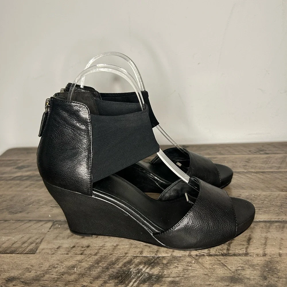 Eileen Fisher Corona Leather Wedge Sandals NWOT